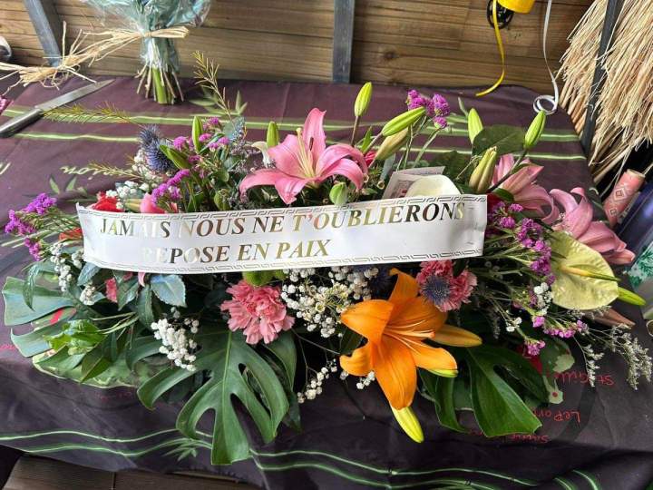 Gerbe mortuaire Saint-Pierre